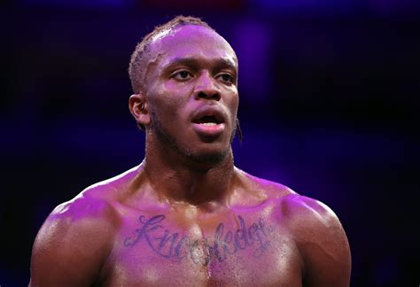 ASTRID WETT KISSES KSI AT WEIGH